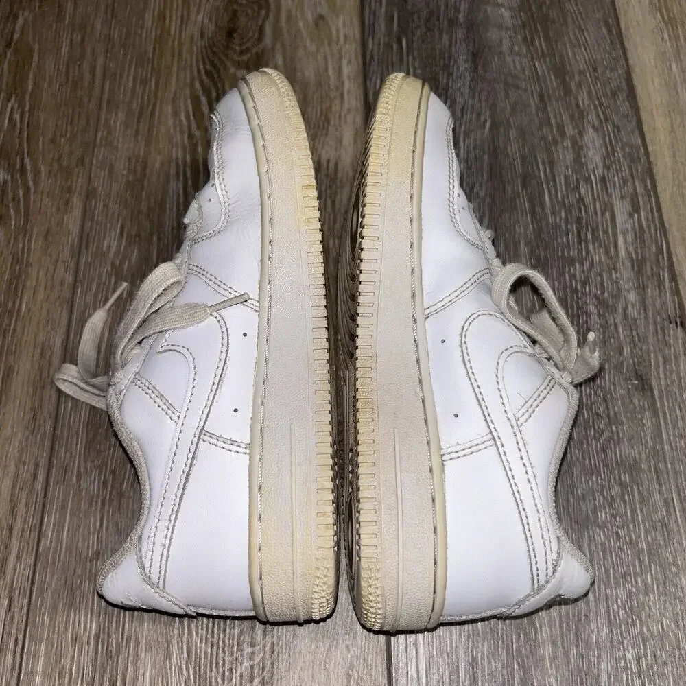 Nike Air Force 1 Low Triple White AF1 314193-117 Youth US Size 2Y Sneaker Shoes
